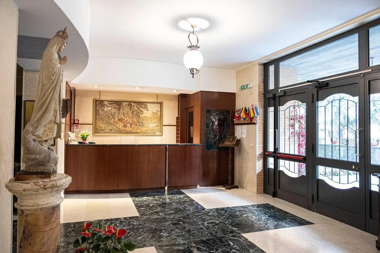 Villa Fatima, Casa Per Ferie Рим