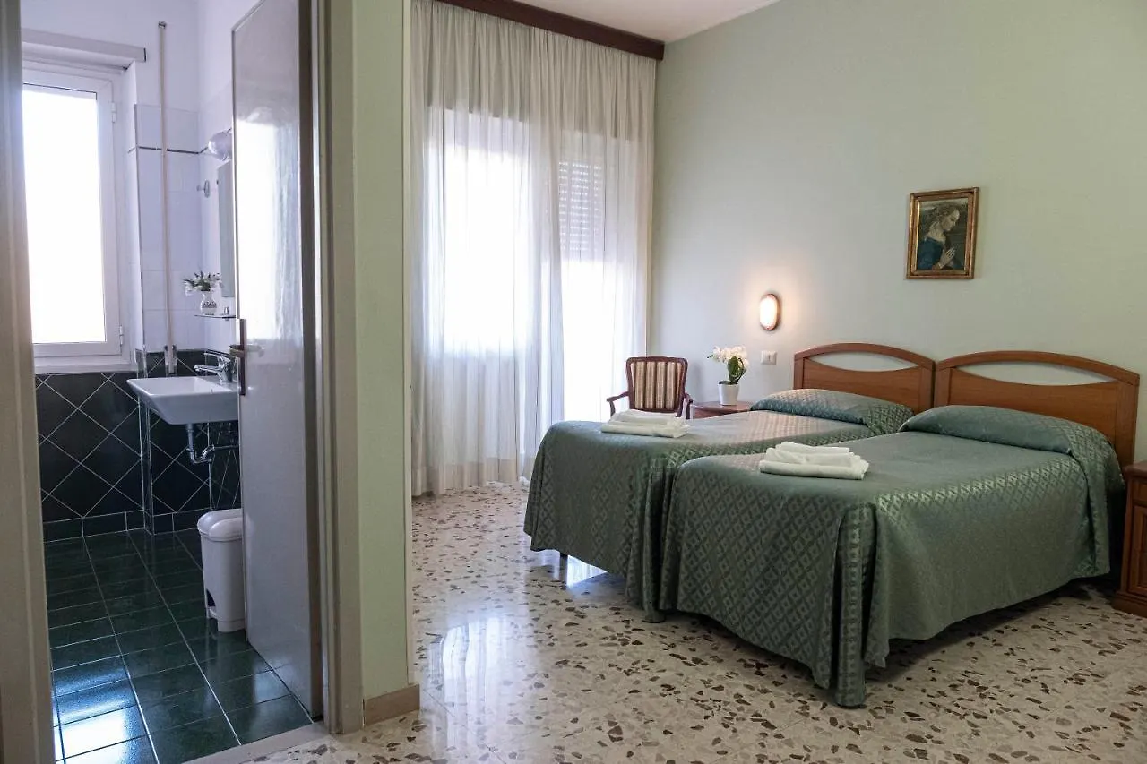 Villa Fatima, Casa Per Ferie Rome 0*,  Italy